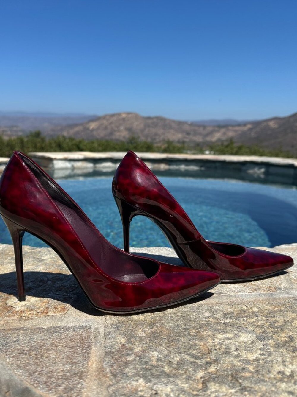 Stewart Weitzman 4" Patent Pumps